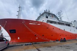 Riset kemaritiman berjalan meskipun dua kapal dilelang
