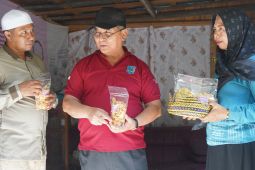 Pemkab HSS fasilitasi permodalan dan pemasaran produk UMKM