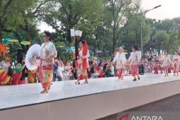 Menlu senang bisa jadi model acara Istana Berkebaya