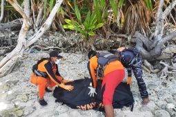 Tim SAR  gabungan cari dua korban kapal tenggelam di perairan Halsel