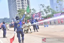 Puluhan perusahaan di Bekasi adu tangkas taklukkan si jago merah