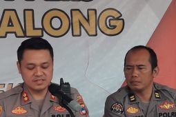 Tersinggung, AM aniaya saudara dan bapak kandung