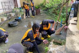 Polwan  Maluku gelar bakti religi di sejumlah rumah ibadah di Ambon