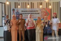 Pangkalpinang latih keterampilan olah ikan kepada para ibu
