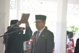 Bupati Citra Duani lantik Romi Wijaya jadi Sekda Kayong Utara