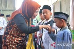 1.000 anak yatim 'Berlebaran' bersama Bupati Serang