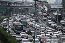 Legislator usul kenaikan pajak kendaraan bermotor untuk atasi polusi