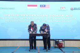 Kalbar terima enam pompa air dari Malaysia untuk atasi karhutla