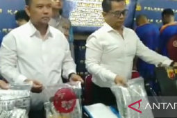 Ratusan warga satu desa di Karawang konsumsi tramadol dan hexymer