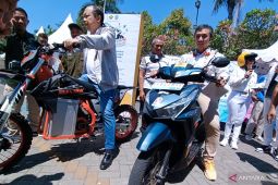Kejar target NZE, Kementerian ESDM masifkan konversi motor listrik