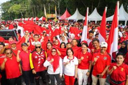 Warga Pematang Siantar ramaikan Hari Bebas Kendaraan nuansa merah putih