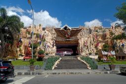 Warga Kota Ambon ramai-ramai hias kampung sambut HUT RI ke-78