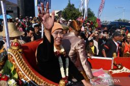 Gubernur Khofifah Hadiri Kirab Budaya di Ponorogo