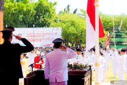 Dua WNA asal Prancis ikut upacara HUT KE-78 RI di Situbondo