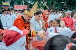 Ini alasan Bobby kenakan pakaian adat Nias di HUT Kemerdekaan RI ke-78