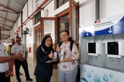 KAI Daop Madiun beri kejutan untuk pelanggan di momentum HUT RI