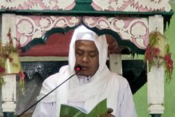 Khatib nyatakan bodoh mereka yang tamak dunia