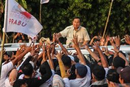 Hoaks! Prabowo gagal nyapres, MK kabulkan batas usia capres 70 tahun pada 20 Agustus