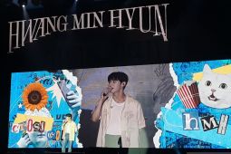 Hwang Min-hyun rayakan ulang tahun bersama penggemar di Indonesia