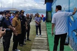Wamenkeu kunjungi Eksportir ikan di Maluku