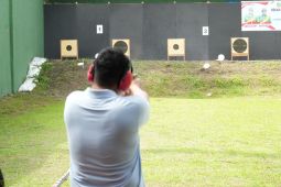 Bobby Nasution meriahkan cabor menembak Porkot Medan XIII/2023