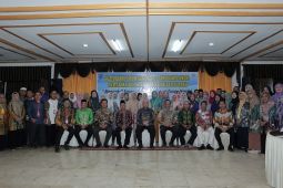 Bupati bersilaturrahmi dengan Forum Komunikasi Guru Bantu HSS