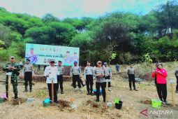 Pemkot Gorontalo dukung program penghijauan yang dilakukan Polri