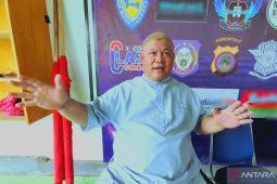 Wakil Ketua DPRD Provinsi Gorontalo diserang dengan parang dan panah