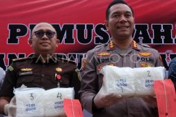 Polresta Pontianak memusnahkan empat kilogram sabu