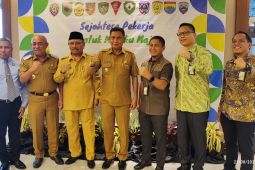 Kepala daerah di Maluku nyatakan komitmen melindungi pekerja rentan
