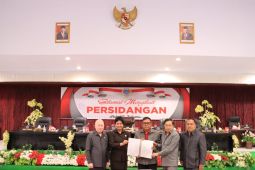 Ranperda inisiatif DPRD Sitaro tentang Pajak dan Retribusi Daerah disepakati