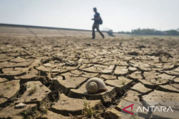 Delapan desa di Karawang dilanda krisis air bersih akibat kemarau panjang