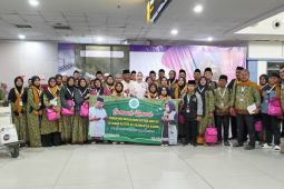 20 anak penghafal Al Quran di Sidoarjo diberangkatkan umroh gratis