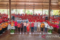 Mangku Pastika: Senior Citizen Center wadahi kegiatan lansia di Bali