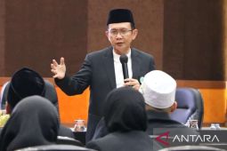 Pejabat Bupati Bekasi beri wawasan kebangsaan ke kader ulama