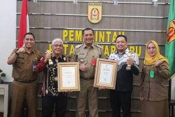Wali Kota minta dua Nakes teladan nasional jadi contoh pelayanan kesehatan terbaik