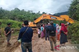Polisi amankan satu alat berat di lokasi tambang emas ilegal di Nagan Raya