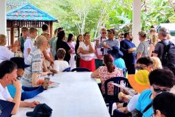 Delegasi internasional kunjungi Pusat Konservasi Maleo DSLNG