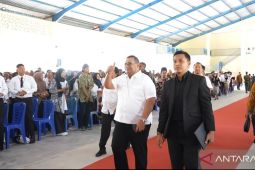 Pemerintah PBD hibahkan Rp2,3 miliar untuk Unimuda Sorong