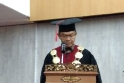 Sekda hadiri wisuda diploma III Akademi Kebidanan Langkat