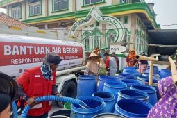 Kekeringan meluas, PMI Banten tambah layanan bantuan air bersih