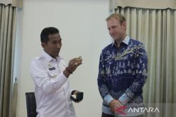 Pj Gubernur Suganda dukung program USAID Kolektif di Babel