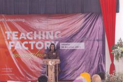 Polimedia bersama  Indofood bangun "teaching factory" teknologi pengemasan
