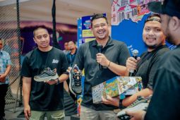 Wali Kota Medan masukkan desain Gedung Warenhuis dalam sepatu bermerek