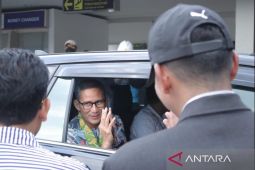 Pj Gubernur Suganda sambut kedatangan Menparekraf RI, jelajahi pesona jalur rempah