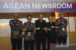 ANTARA dalam pusaran arus waktu