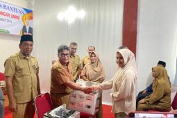 Pidie salurkan mesin jahit guna bangkitkan UMKM