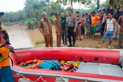 BPBD Langkat cari petugas kebersihan bendungan Sei Lepan yang tenggelam