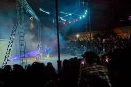 Teater Tanah Baja Makassar 'membuka mata' penonton FKSM 2023