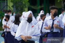 Pelajar di Banjarmasin diimbau pakai masker guna waspada ISPA